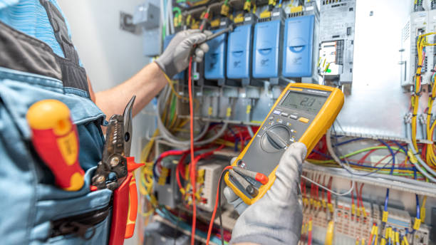Best Electrical Contractors for Businesses  in East Peoria, IL